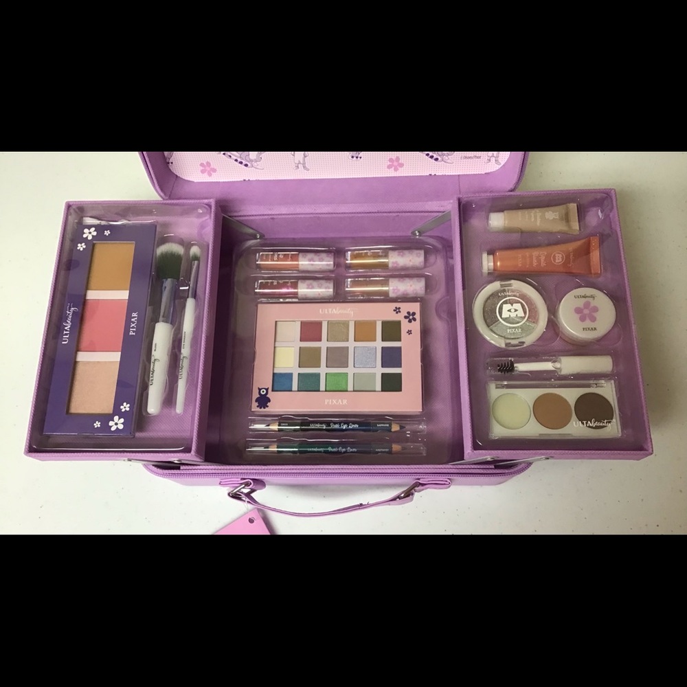 LAST 1| Ulta Disney Pixar Beauty Box - Picture 12 of 12